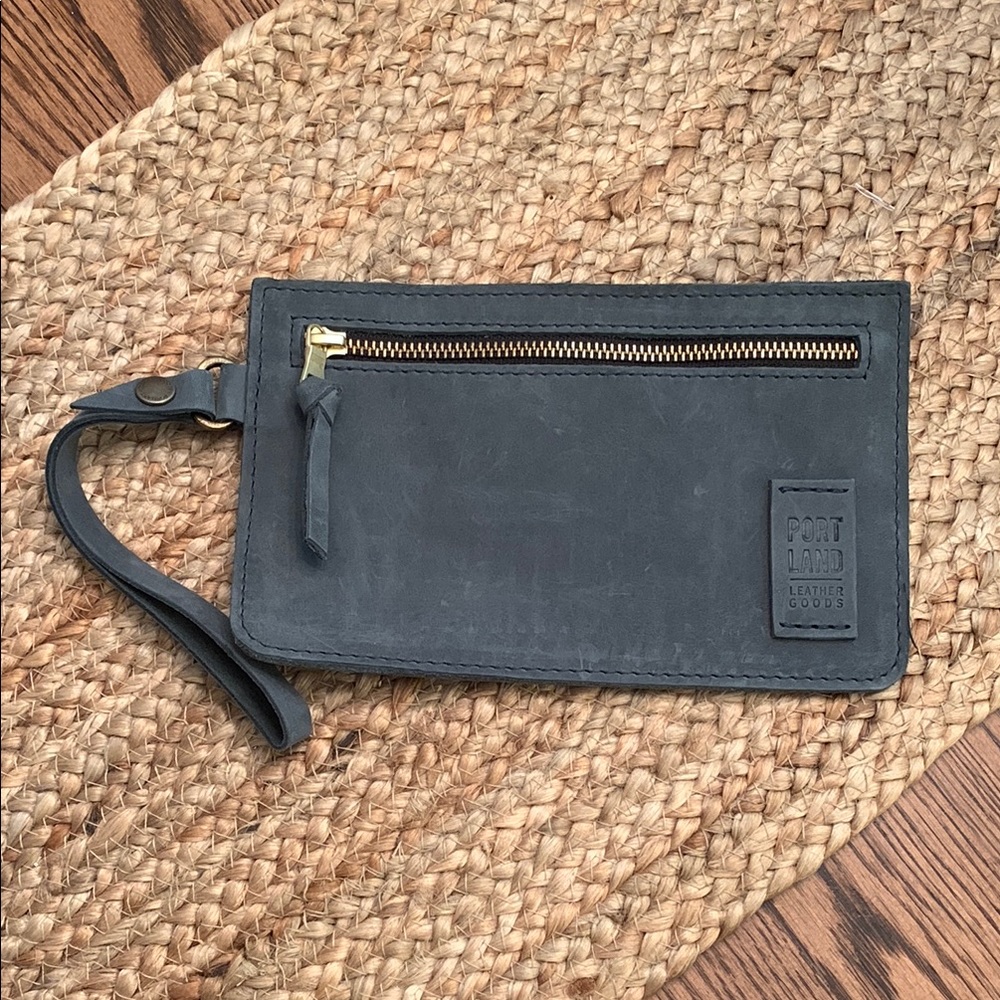 BNNU Portland leather Adrianna storm
